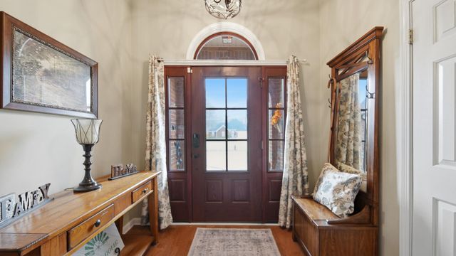 37 KILKENNY DR, Munford, TN 38058