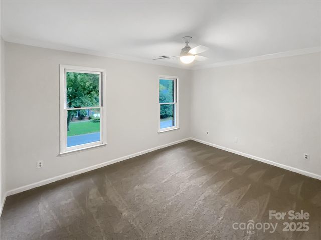 1507 Chadmore Lane NW, Concord, NC 28027