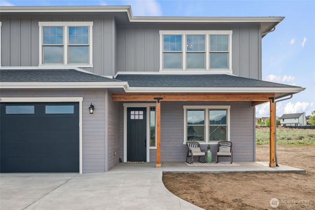 2516 Plateau Drive, East Wenatchee, WA 98802