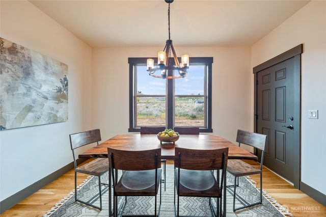 2516 Plateau Drive, East Wenatchee, WA 98802