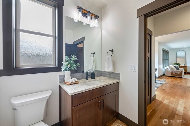 2516 Plateau Drive, East Wenatchee, WA 98802