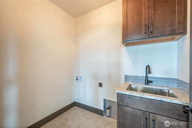 2516 Plateau Drive, East Wenatchee, WA 98802