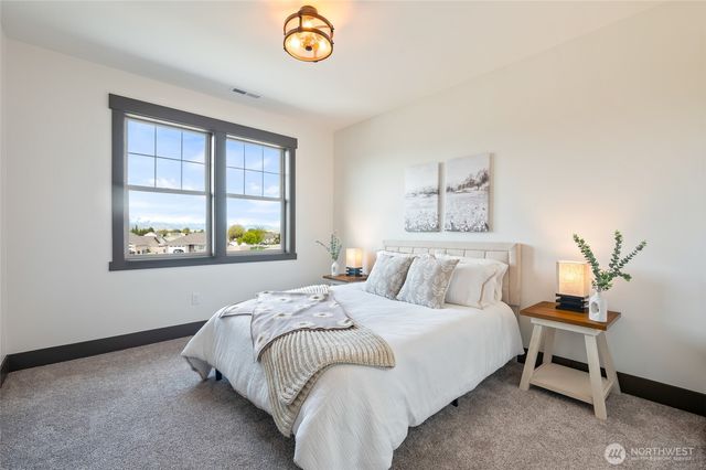 2516 Plateau Drive, East Wenatchee, WA 98802