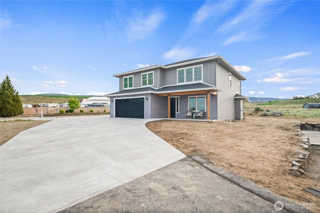 2516 Plateau Drive, East Wenatchee, WA 98802