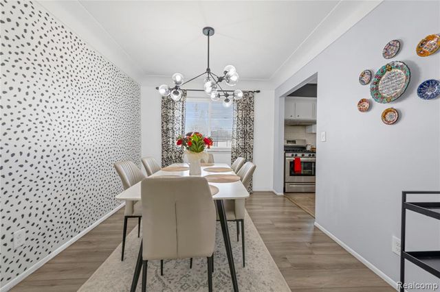 11345 Geoffry Drive, Warren, MI 48093