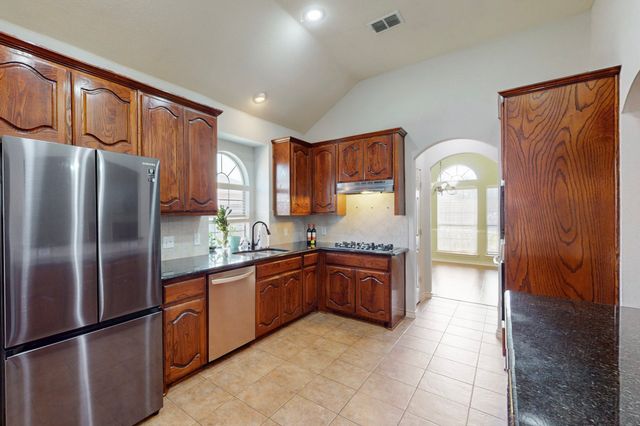 6925 Cattle Drive, Fort Worth, TX 76179