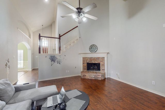 6925 Cattle Drive, Fort Worth, TX 76179