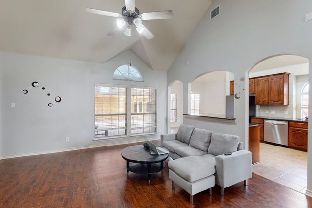 6925 Cattle Drive, Fort Worth, TX 76179
