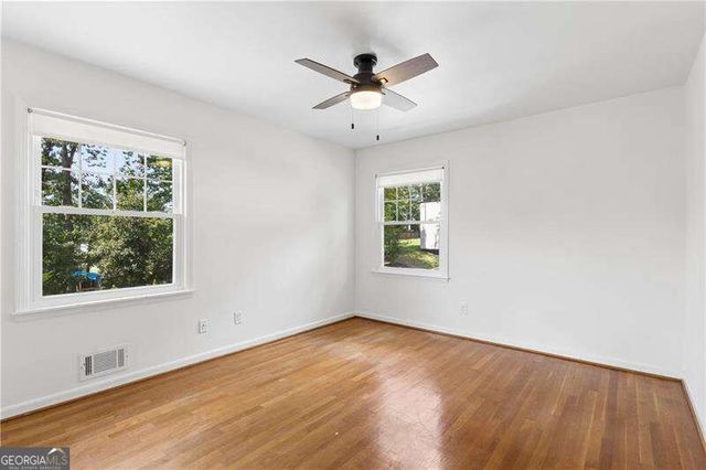 800 Glenairy Drive, Sandy Springs, GA 30328