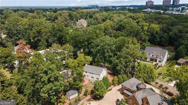 800 Glenairy Drive, Sandy Springs, GA 30328