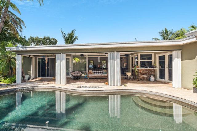 1132 SW 13th Avenue, Boca Raton, FL 33486