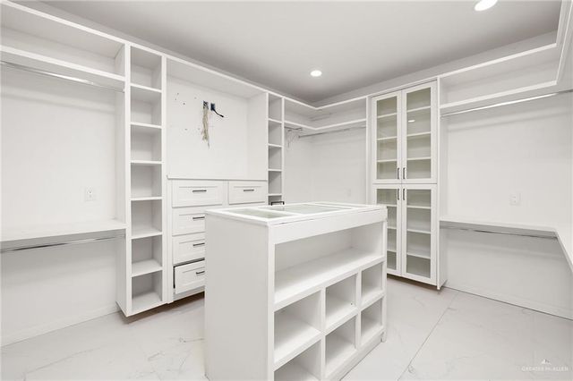 311 W 9th Street, San Juan, TX 78589