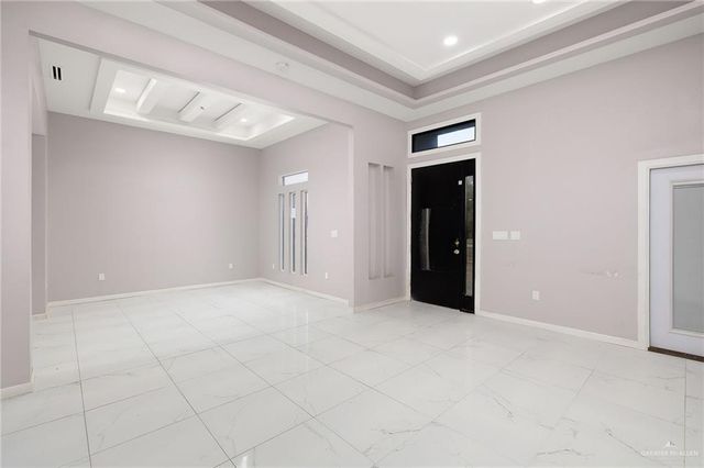 311 W 9th Street, San Juan, TX 78589