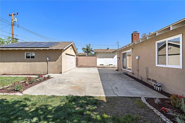 1409 E Orange Grove, Orange, CA 92867