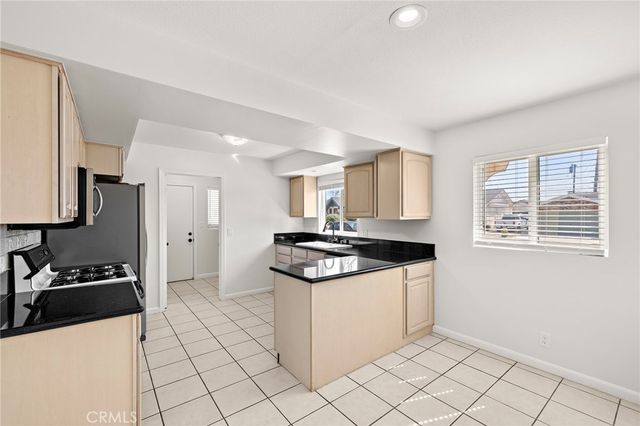 1409 E Orange Grove, Orange, CA 92867