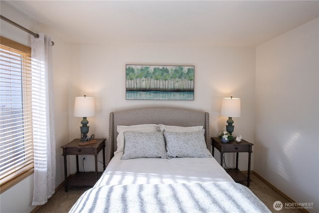 33219 41st Place S, Federal Way, WA 98001