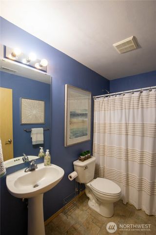 33219 41st Place S, Federal Way, WA 98001