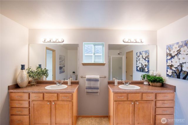 33219 41st Place S, Federal Way, WA 98001