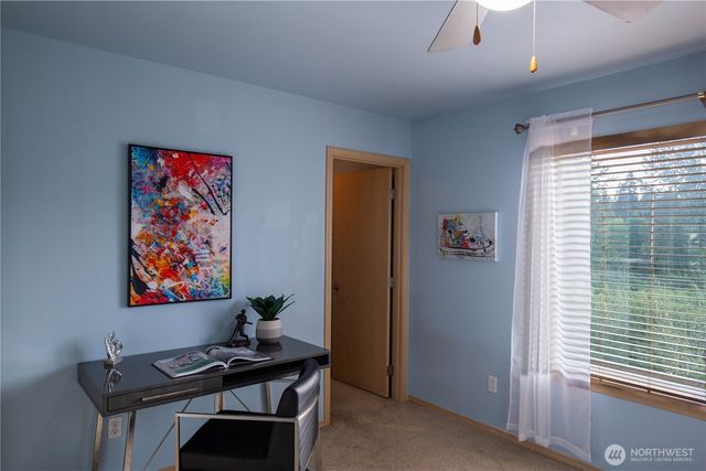 33219 41st Place S, Federal Way, WA 98001