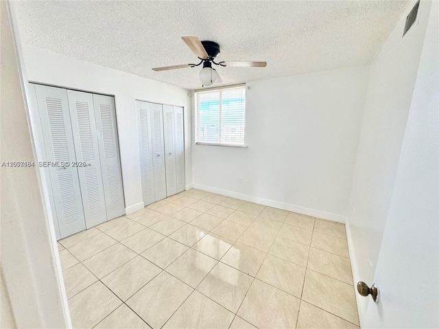 10090 NW 80th Ct 1542, Hialeah Gardens, FL 33016