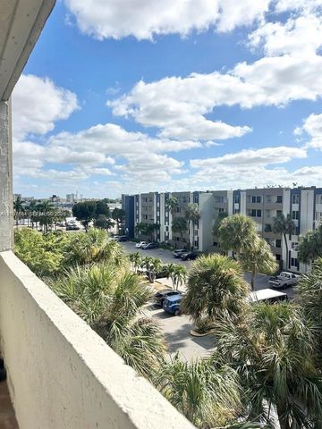 10090 NW 80th Ct 1542, Hialeah Gardens, FL 33016