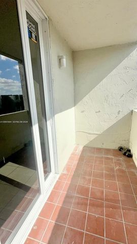 10090 NW 80th Ct 1542, Hialeah Gardens, FL 33016