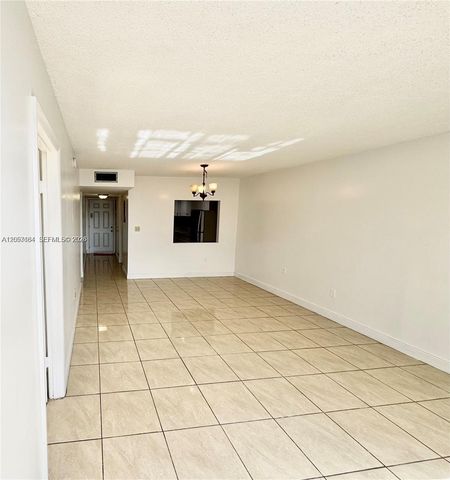 10090 NW 80th Ct 1542, Hialeah Gardens, FL 33016