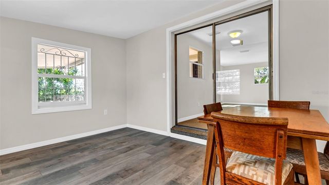 5609 GOLDEN DRIVE, Tampa, FL 33634