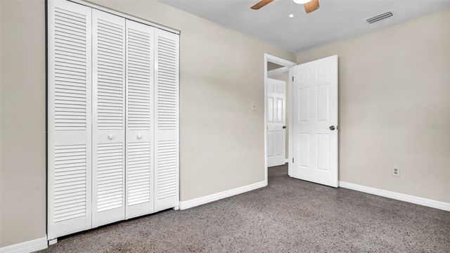 5609 GOLDEN DRIVE, Tampa, FL 33634