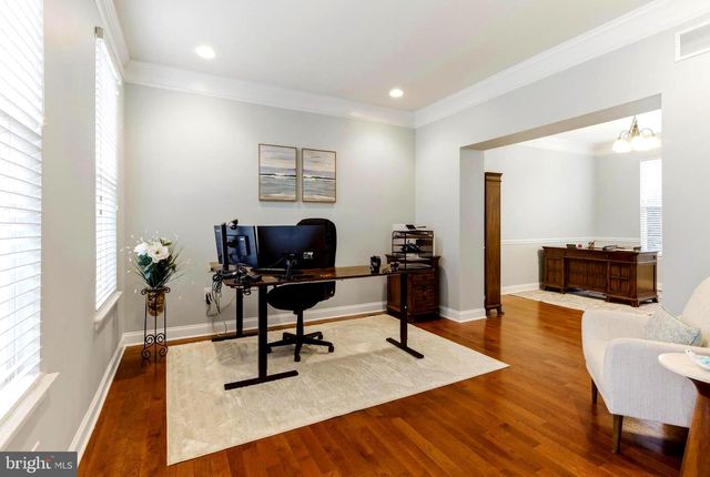 325 WINDSOR RD, Mullica Hill, NJ 08062