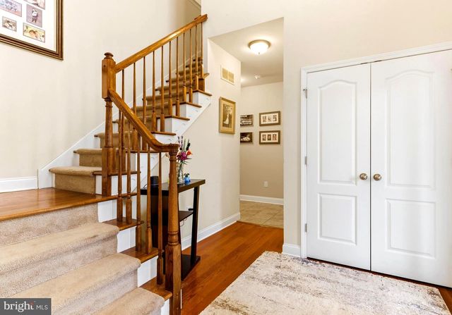 325 WINDSOR RD, Mullica Hill, NJ 08062