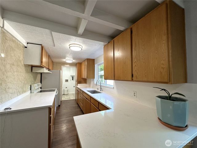 161 E Forest Drive, Belfair, WA 98528