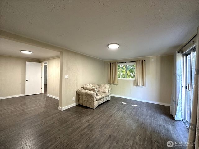 161 E Forest Drive, Belfair, WA 98528