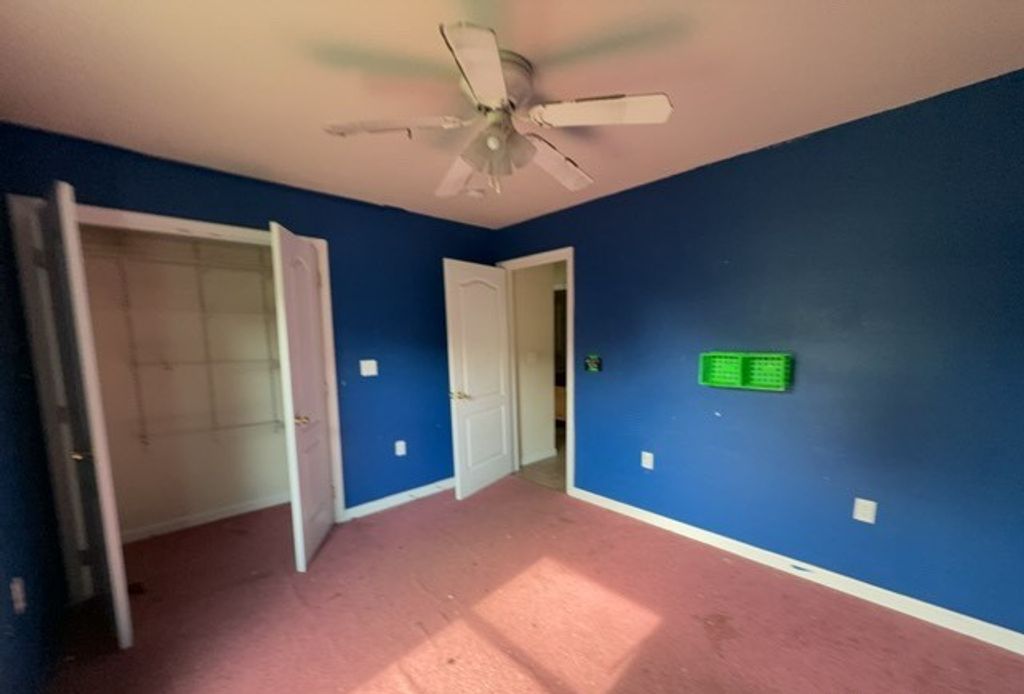 Image 12 of property listing at 557 N Hickory Street, Centralia, IL 62801