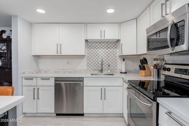 7950 E CAMELBACK Road 704, Scottsdale, AZ 85251