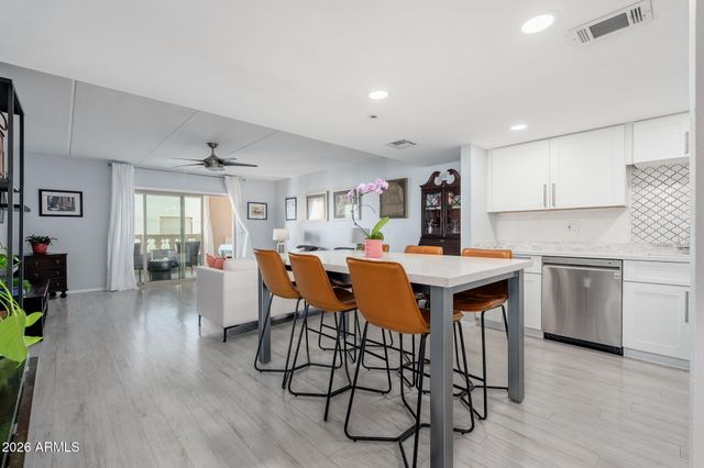 7950 E CAMELBACK Road 704, Scottsdale, AZ 85251