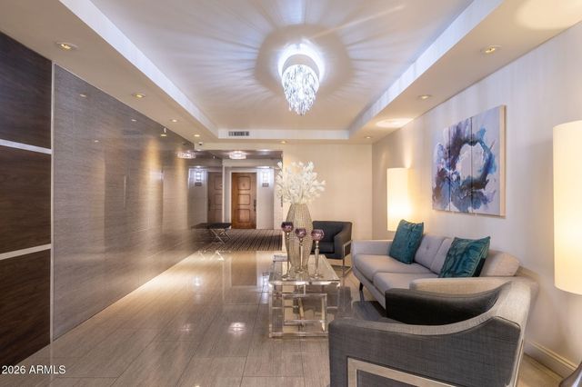 7950 E CAMELBACK Road 704, Scottsdale, AZ 85251