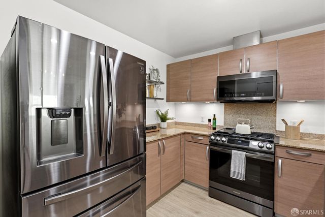 1 Mandalay Place 910, South San Francisco, CA 94080