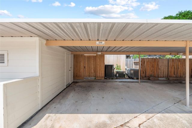 1310 Country Place Drive, Houston, TX 77079