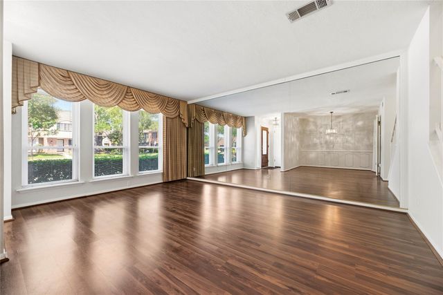 1310 Country Place Drive, Houston, TX 77079