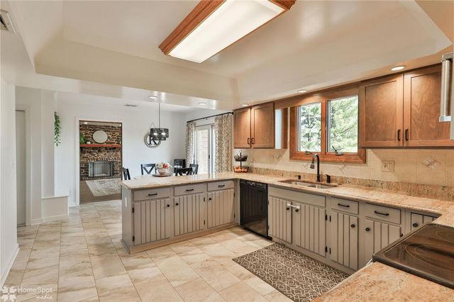 6124 Hilltop Road, Upper Macungie Twp, PA 18069