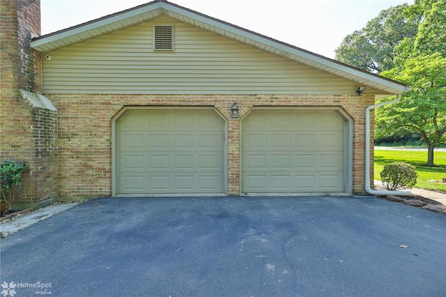 6124 Hilltop Road, Upper Macungie Twp, PA 18069