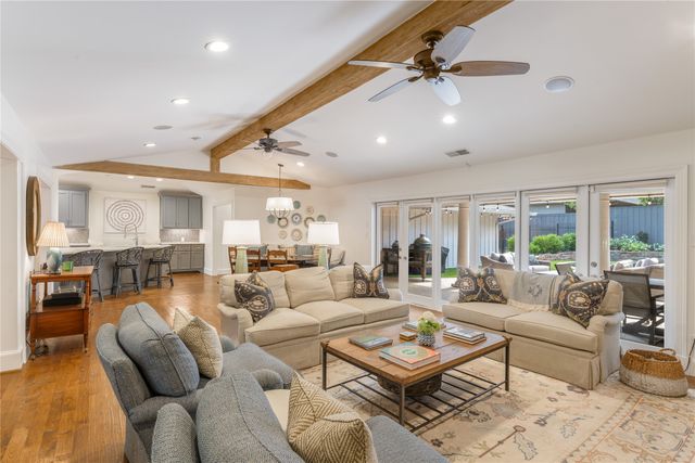 9148 Clearlake Drive, Dallas, TX 75225