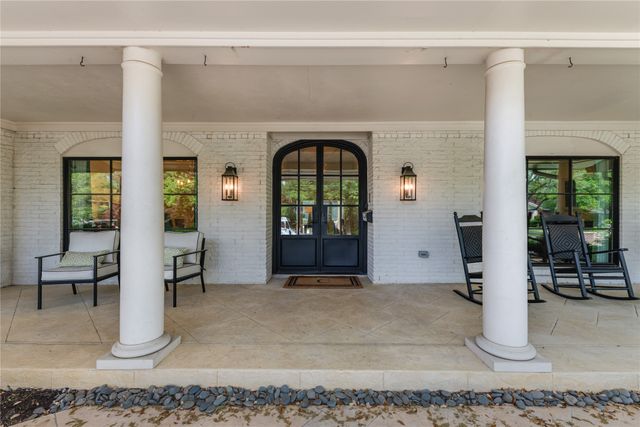 9148 Clearlake Drive, Dallas, TX 75225