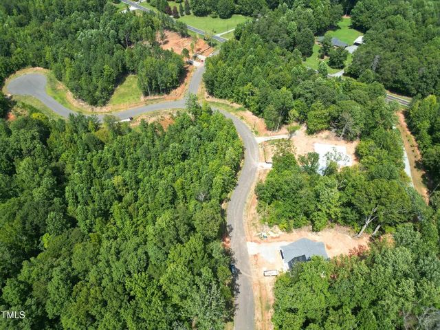 2906 Forest Creek Lane, Mebane, NC 27302