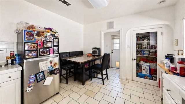 1707 E Poinsettia Street, Long Beach, CA 90805