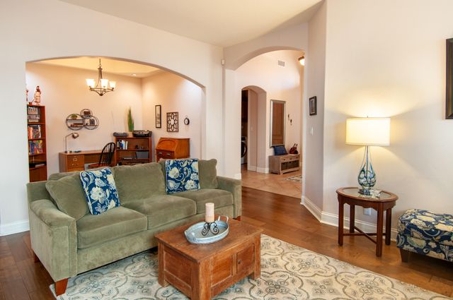 6128 Purple Aster Lane NE, Albuquerque, NM 87111