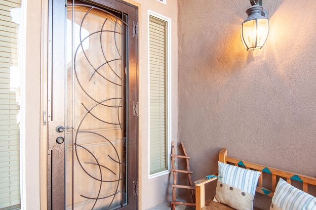 6128 Purple Aster Lane NE, Albuquerque, NM 87111