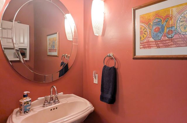 6128 Purple Aster Lane NE, Albuquerque, NM 87111