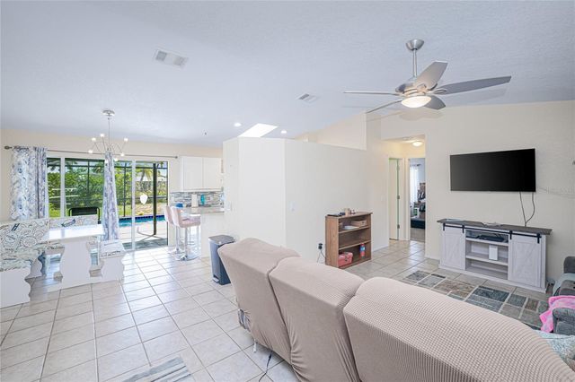 390 TRES LAGOAS STREET, Punta Gorda, FL 33983
